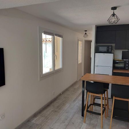 appartement T2 AGDE centre à 10 mn des plages Extérieur photo