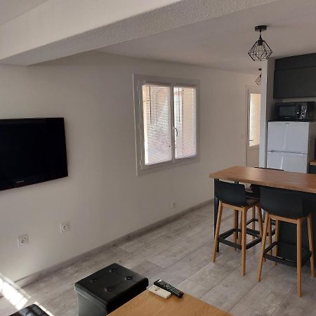 appartement T2 AGDE centre à 10 mn des plages Extérieur photo
