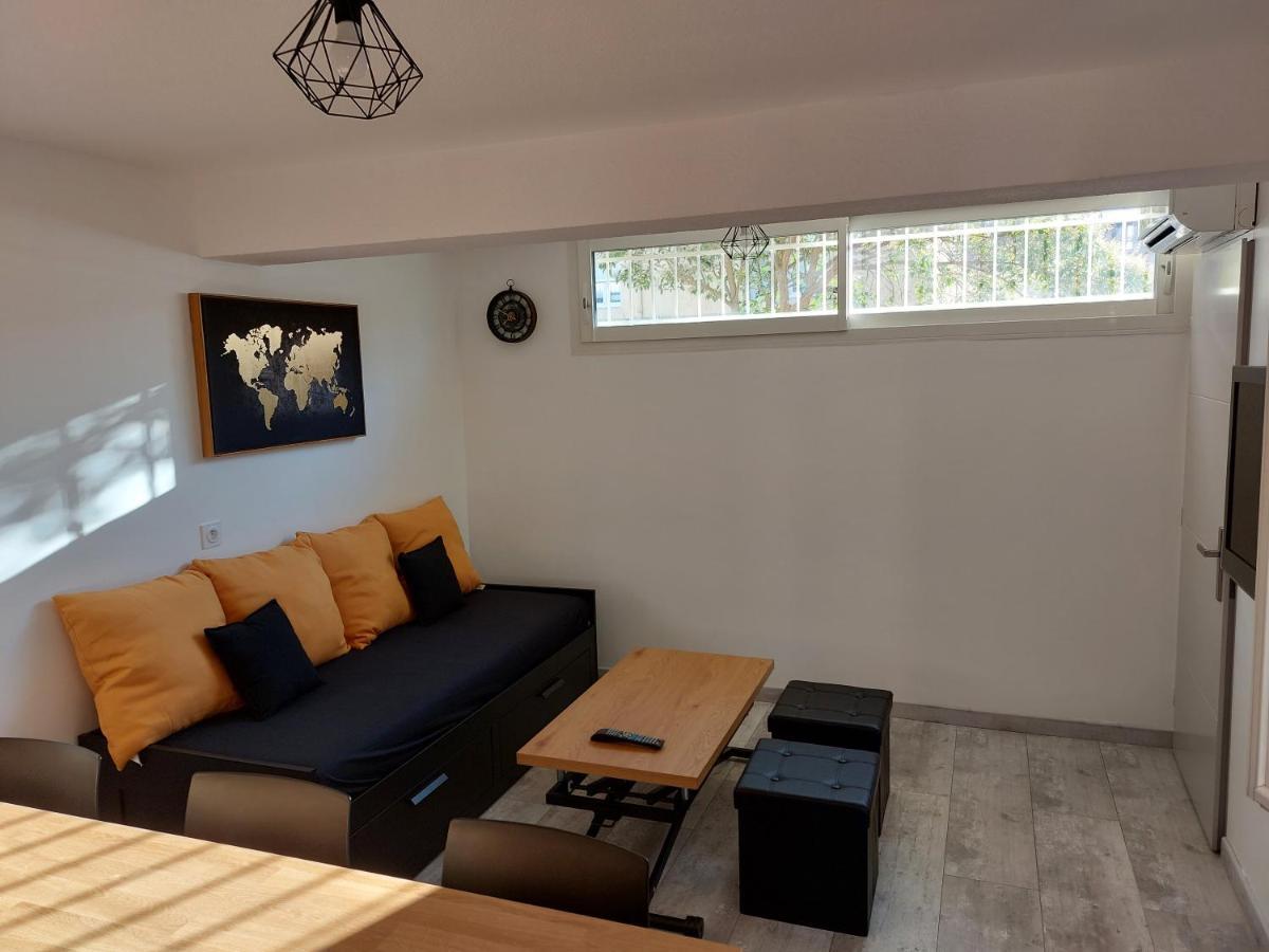 appartement T2 AGDE centre à 10 mn des plages Extérieur photo