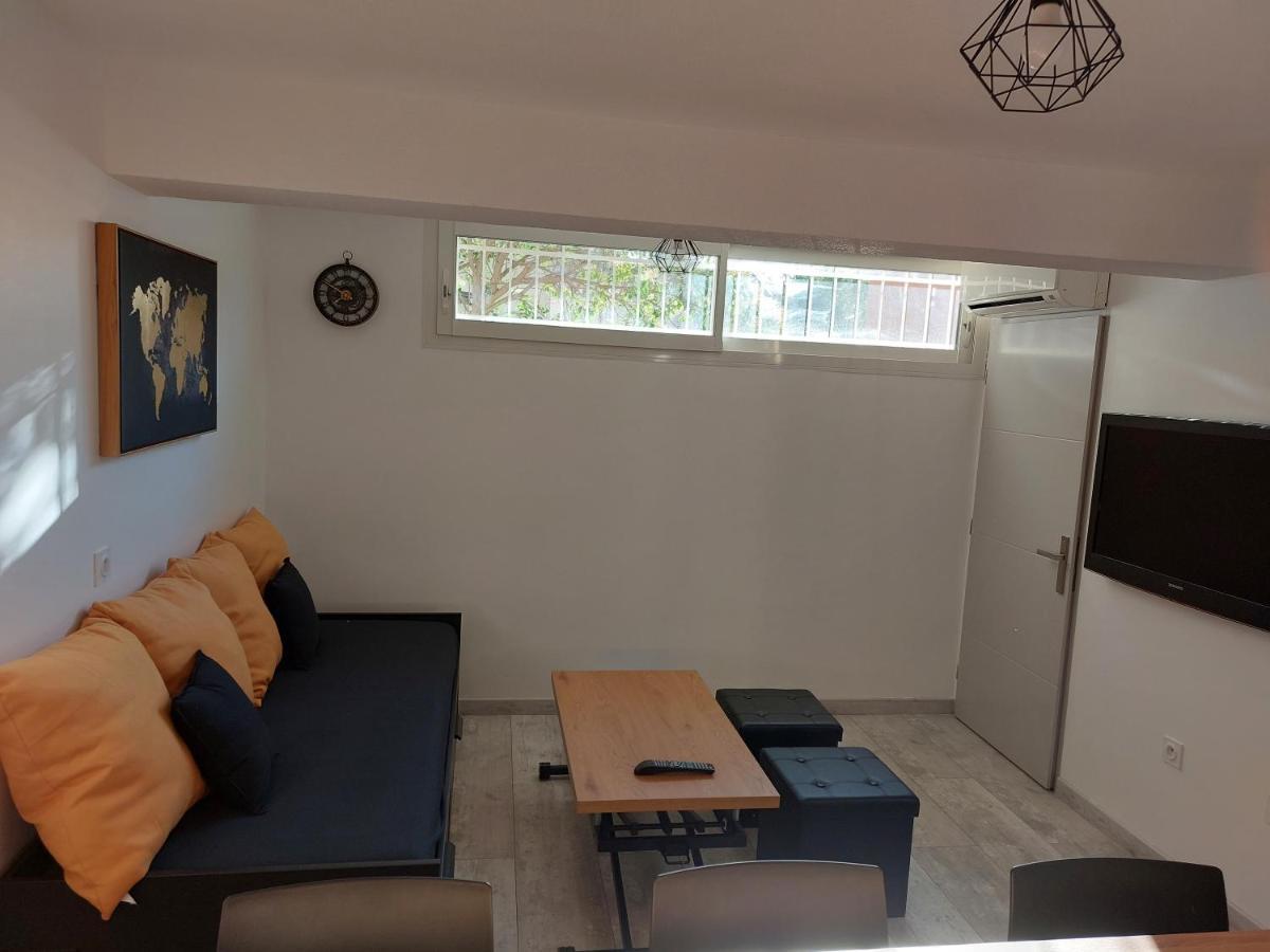 appartement T2 AGDE centre à 10 mn des plages Extérieur photo
