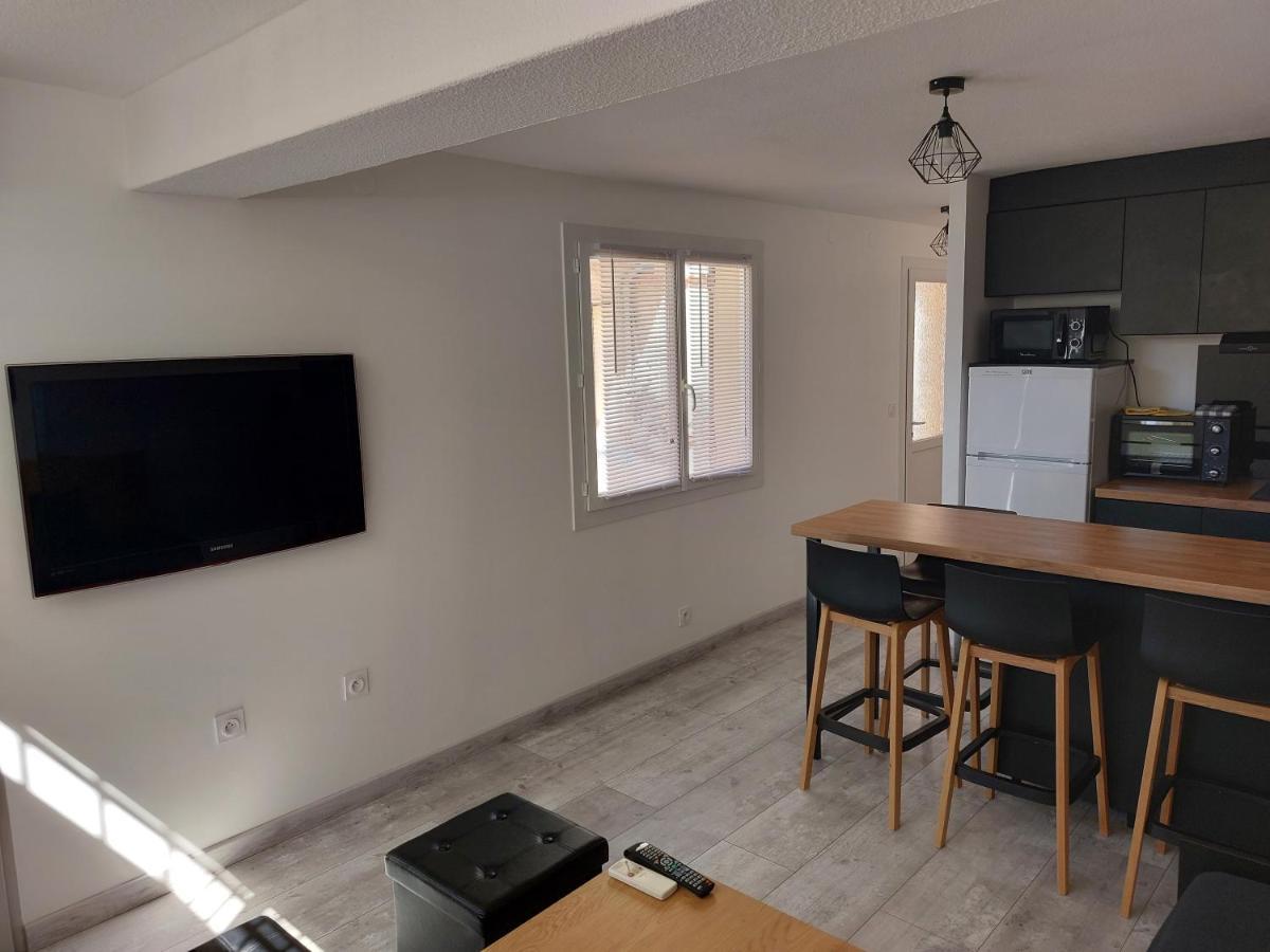 appartement T2 AGDE centre à 10 mn des plages Extérieur photo